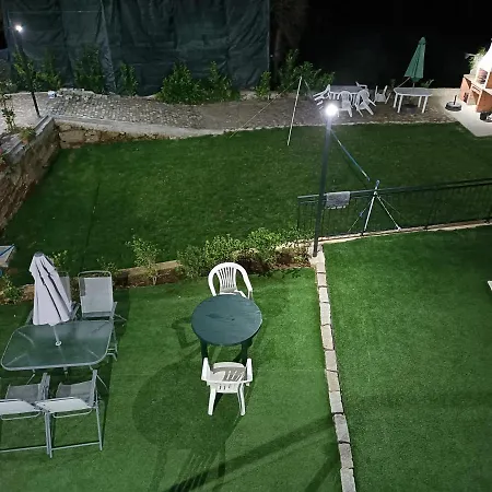 Areias Village Tatil Evi *